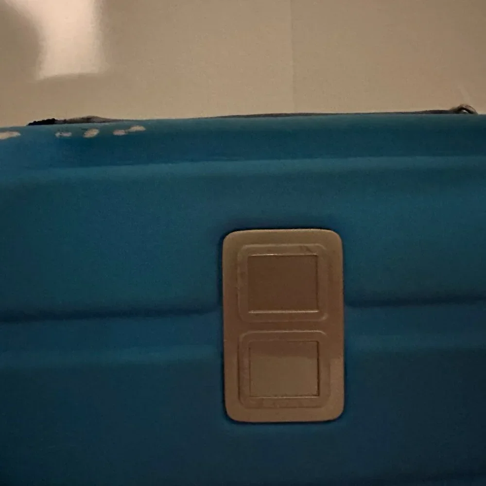 Nintendo DSi Matte Blue Console - Bundle